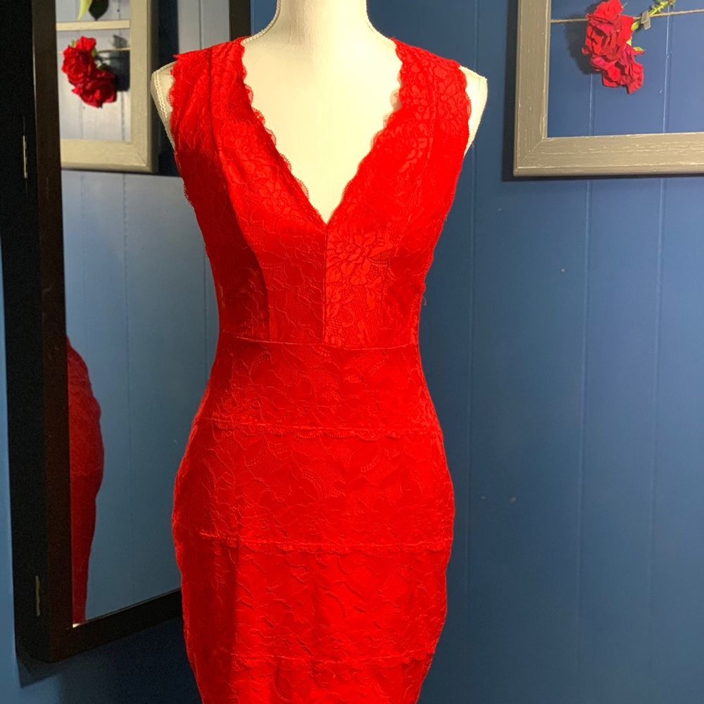 ❤️Elegant Guess Dress!❤️
